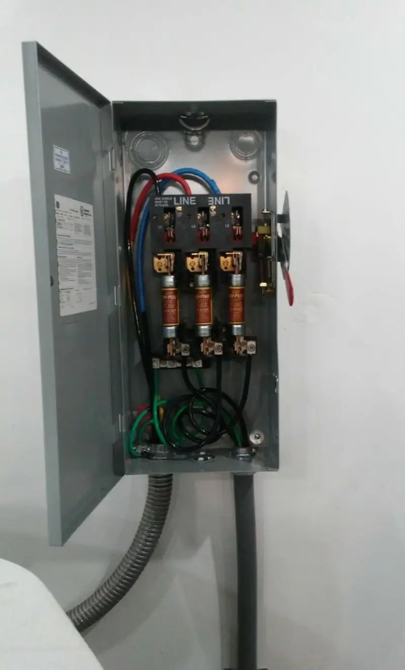 Three-phase disconnect switch installed for Electrical Wiring & Rewiring in Sandwich